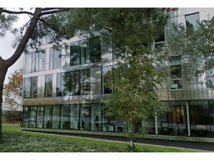 Vente Bureaux et commerces à Saint-Herblain Atlantis-Gournerie-Bergerie-Les Villages (4480