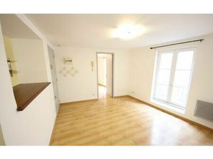 Location appartement  m² T-2 à Château-Thierry  560 €