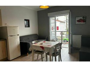 Location appartement  m² T-2 à Dax  616 €