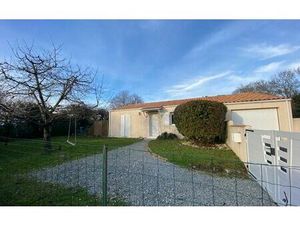 Location maison  91.78 m² T-4 à Marsilly  996 €