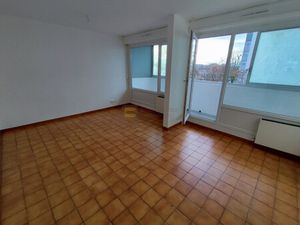 ANNEMASSE - Apartement T4 de 76 91 m² avec cave