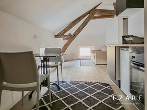 BEAUNE CENTRE HISTORIQUE : APPARTEMENT T2