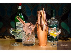 MURS COMMERCIAUX SECTEUR COMÉDIE