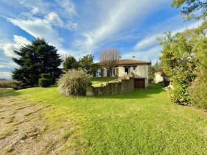 Maison Familiale - 5 Pièces - 3 Chambres - CHAPONOST