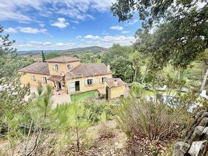 Maison d architecte de 160 m² à Limoux