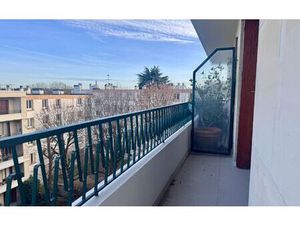 Appartement Joinville-le-Pont 66.47 m² T-3 à vendre  410 000 €