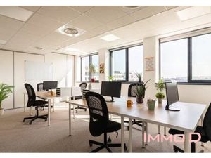 Location locaux professionnels 300 m² à Golbey (88190)  3 000 €