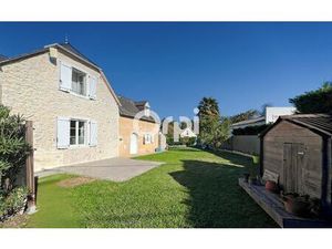 Maison Oloron-Sainte-Marie m² T-5 à vendre  289 000 €