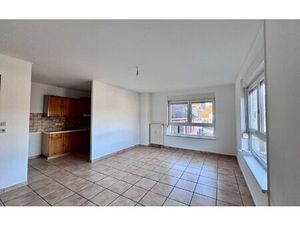 Location appartement  m² T-2 à Colroy-la-Roche  520 €