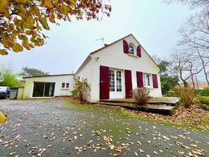 A VENDRE A BOUAYE MAISON FAMILIALE DE 157 M2 - 5 CHAMBRES