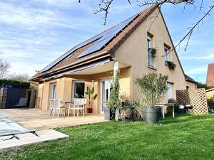 DAIX : Maison 4 chambres avec piscine