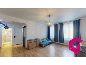 EXCLUSIVITE! MAISON DE VILLE 92m² HAB  JARDIN  2 GARAGES  4 CH