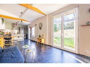 Maison de 3 pièces de 63.9 m² située à Issy-les-Moulineaux