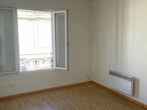 Appartement T2/T3 de 53m2 rénové proche Marché - rue piétonne Marmande