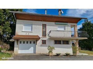 Vend maison à CRESSIN-ROCHEFORT