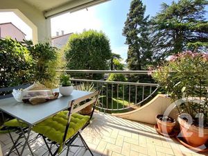 Appartement F3 à louer - 3 pièces - 65 49 m2 - Perigueux - 24 - AQUITAINE