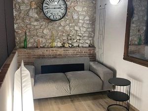 Proche mairie coquet deux pièces meublé