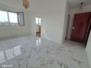 Studio 1 pièce 26 m²