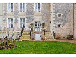 Vente Demeure d'exception à Saumur (49400) : à vendre / 420m² Saumur