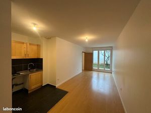 2 pièces avec jardin à loué - brie comte Robert