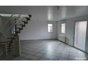 Maison à lomaison à louer au calme uer