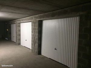 Location garage en sous-sol Francheville