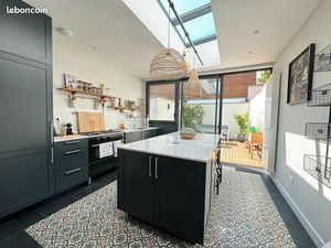 Jolie maison 6 chambres  terrasse et garage à La Madeleine