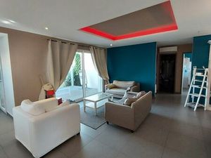 Maison + bureaux centre ville Lavaur