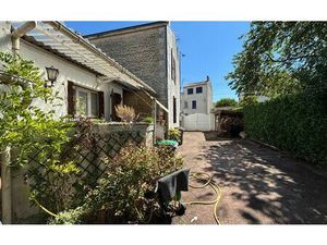 Maison Niort m² T-3 à vendre  154 000 €