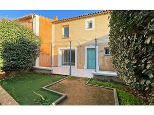 Maison Roquebrune-sur-Argens 84.63 m² T-4 à vendre  380 000 €