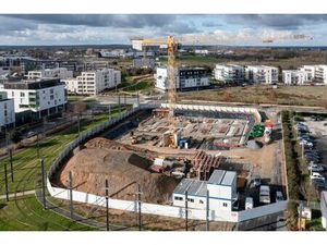 T3 AVEC TERRASSE ET PARKING PRIVATIF