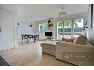 Location Appartement 4 pièces 91 m2 à Charenton-le-Pont