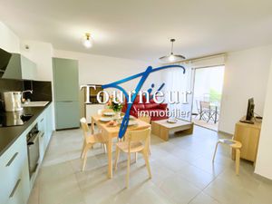 SANARY HYPER CENTRE A 500M DU PORT 2023 T3 TERRASSE ASCENSE