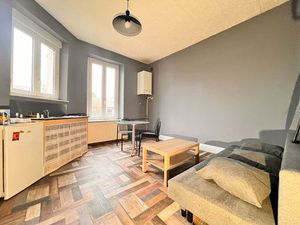 STUDIO MEUBLÉ 17 80 M² AU RDC