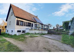 A VENDRE QUARTIER SAINT PIERRE ETAMPES Maison 8 pièce(s) 170 m2