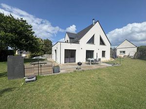 Maison contemporaine avec studio indépendant à 200 m de la plage  L'Armor-Pleubian (Presqu