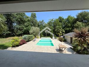 Arsac maison contemporaine 168m²