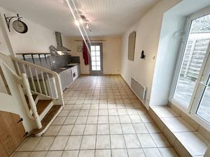 Charmante maison de village Idéal pied-à-terre ou investis