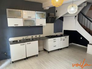 REF : LECOEURDUVILLAGE - 5 MIN DE LIMOUX - A RENOVER - maison de village