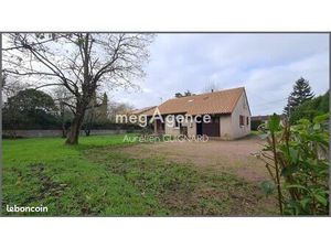 Maison 10 pièces 151 m²