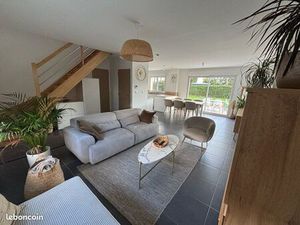 À LOUER pavillon indépendante de 3 chambres + garage + jardin