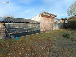 Local / bâtiment de stockage