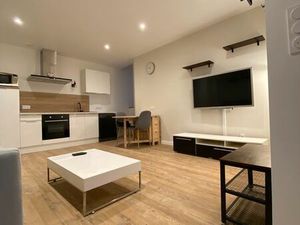 T1 Bis meublé 55 m² rénové – Lumineux – Cadre calme – Marcillé-Robert