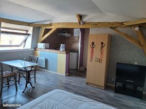 Loue studio meublé