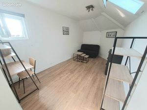 Appartement 27m2 meublé Conservatoire St Marc Hôtel de ville