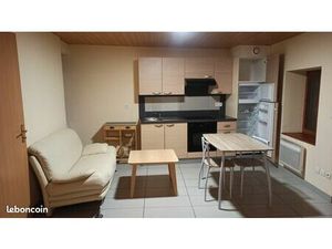 SAINT JULIEN GENEVOIS Studio meublé de 31 m2 frontiére de Soral