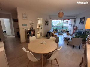 T2 centre dans résidence fermée