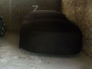 Place de parking couverte idéal pour véhicule ce collection