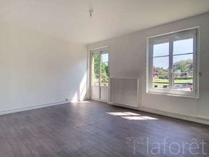 Location Appartement 2 pièces à Falaise (14700) : à louer 2 pièces / 54m² Falaise