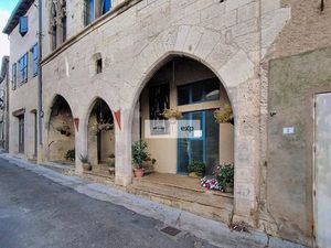 PUYLAROQUE – coeur de bastide  local en pierres 56 m² + cave